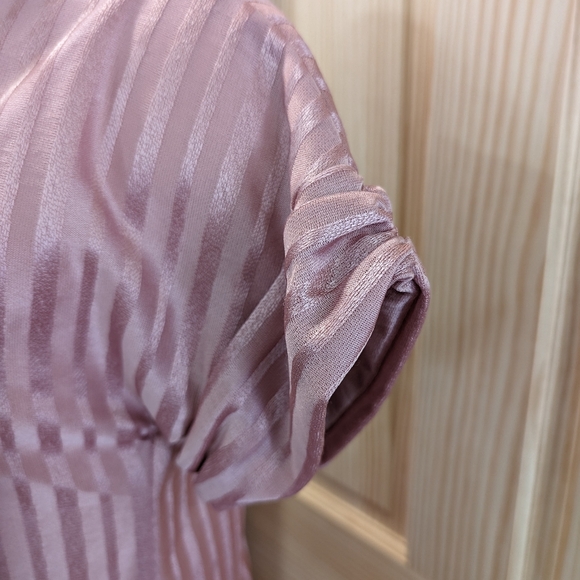 Vintage 70s Oops California rose pink metallic striped duster - Picture 4 of 6